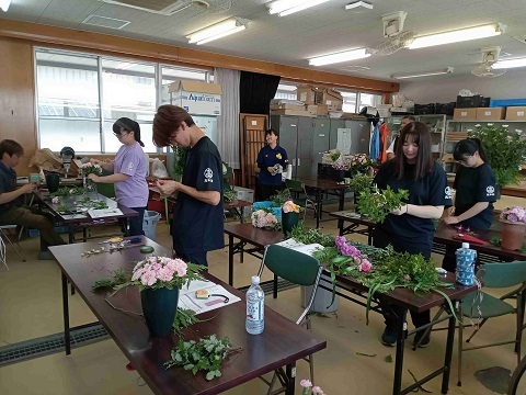 フラワー装飾技能検定（実技）の練習.jpg