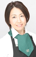 プロフィール写真（井上憲子）150トリミング.jpg