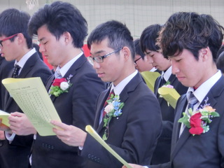 蛍の光斉唱