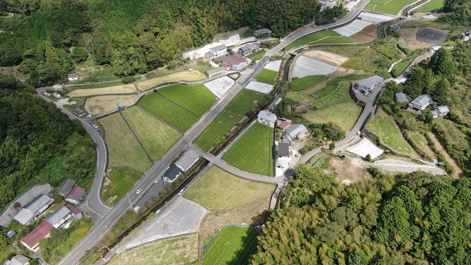 写真4　上空から還元処理状況を確認