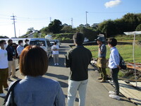 赤野地区新規就農者の育成を目指して ～ナス現地検討会の開催～